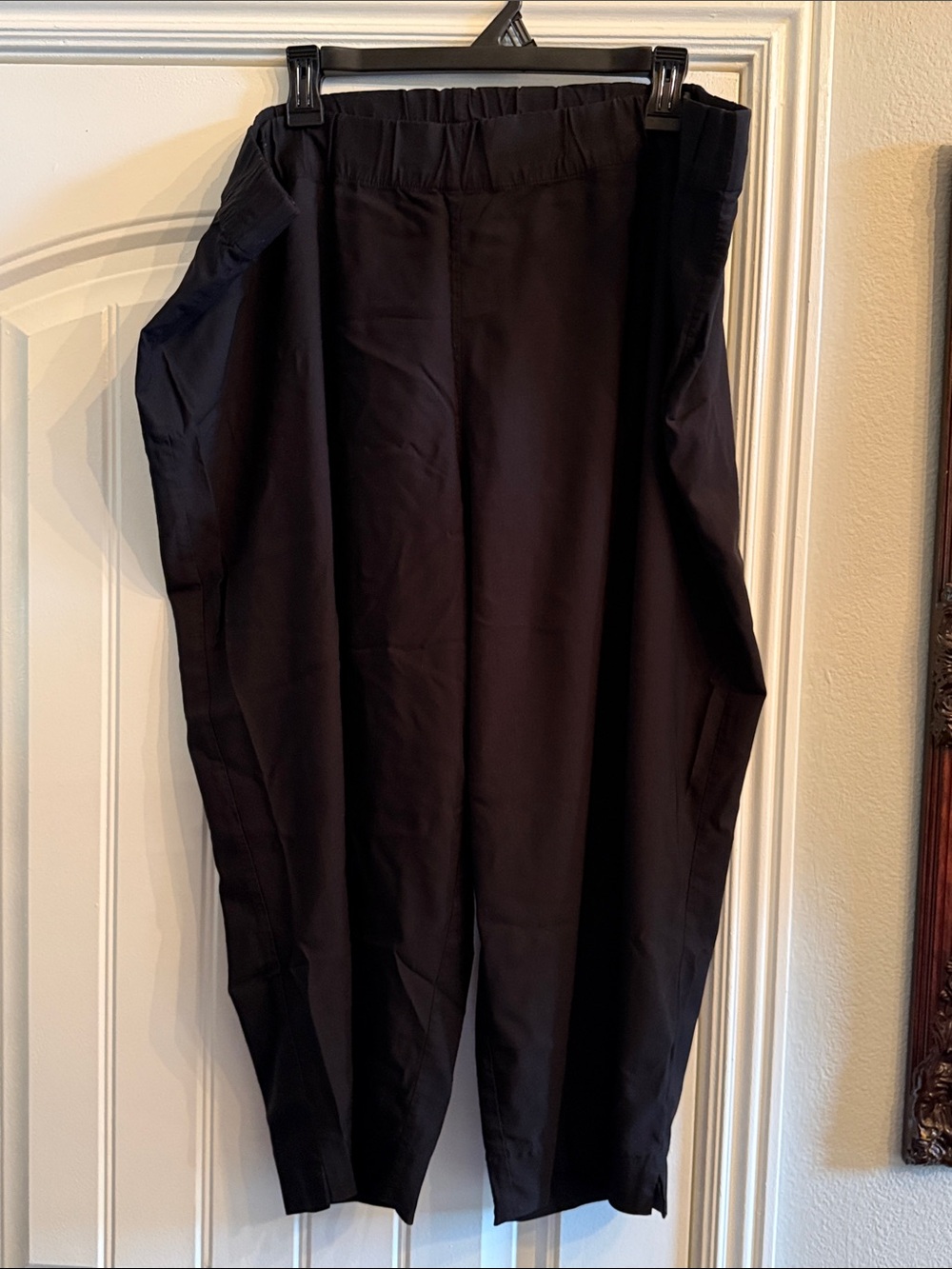 Susan Graver Black Cropped Pull-On Ankle Pants